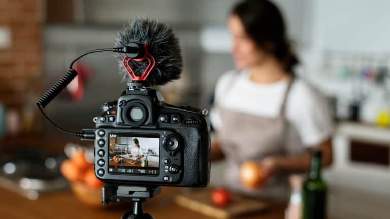Cooking Videos for Your YouTube Channel with Vidclipper